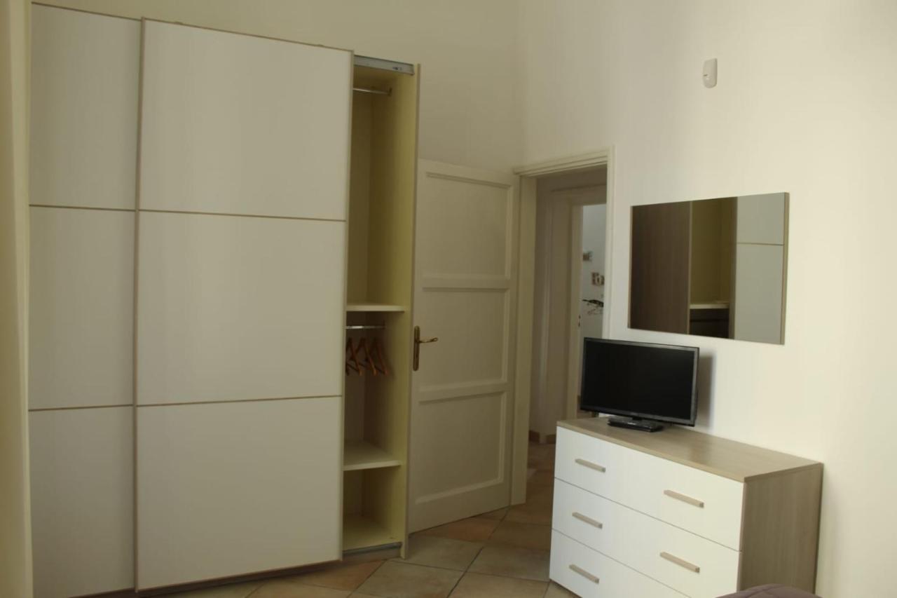 Ohana: Casa Nel Centro Di Lecce Kültér fotó